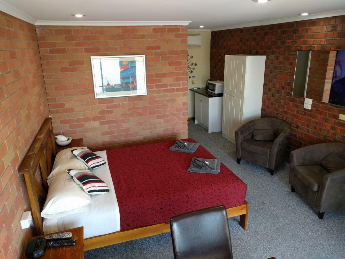 Travellers Inn Kaniva Extérieur photo