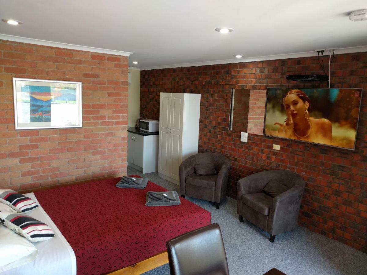 Travellers Inn Kaniva Extérieur photo