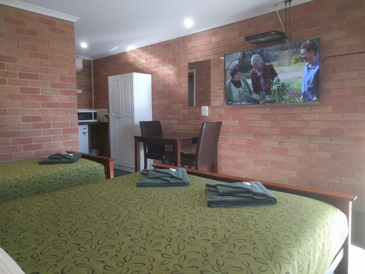 Travellers Inn Kaniva Extérieur photo