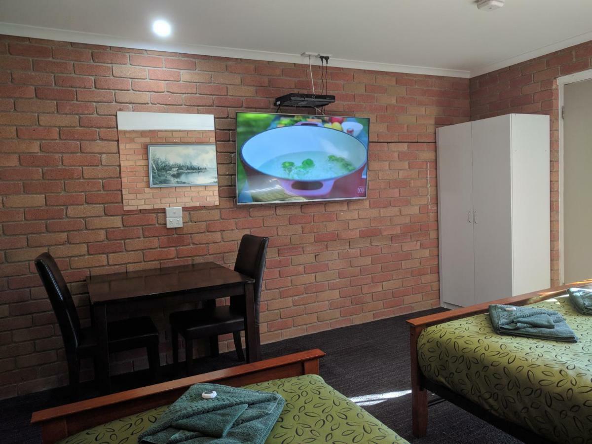 Travellers Inn Kaniva Extérieur photo