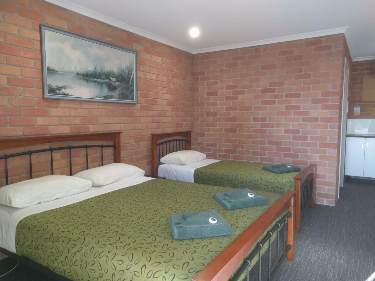 Travellers Inn Kaniva Extérieur photo