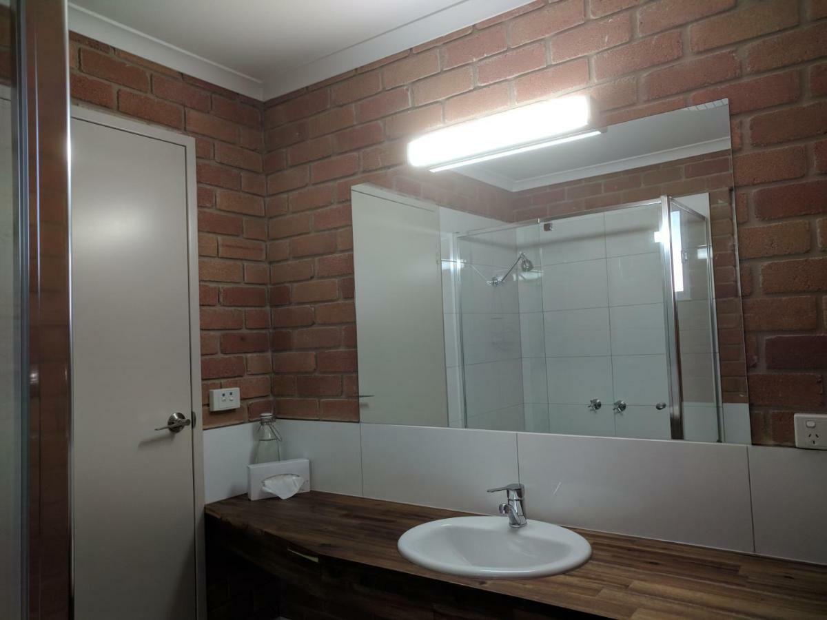 Travellers Inn Kaniva Extérieur photo