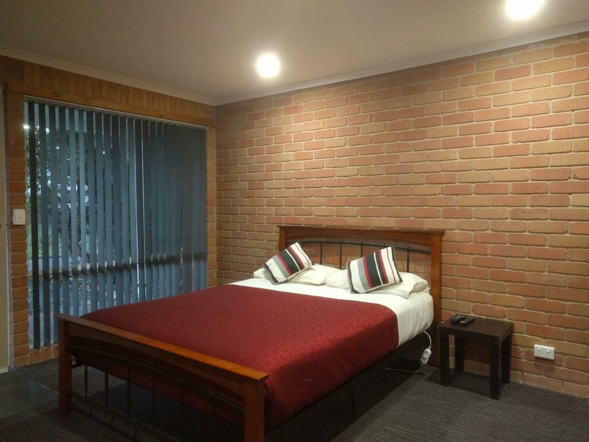 Travellers Inn Kaniva Extérieur photo